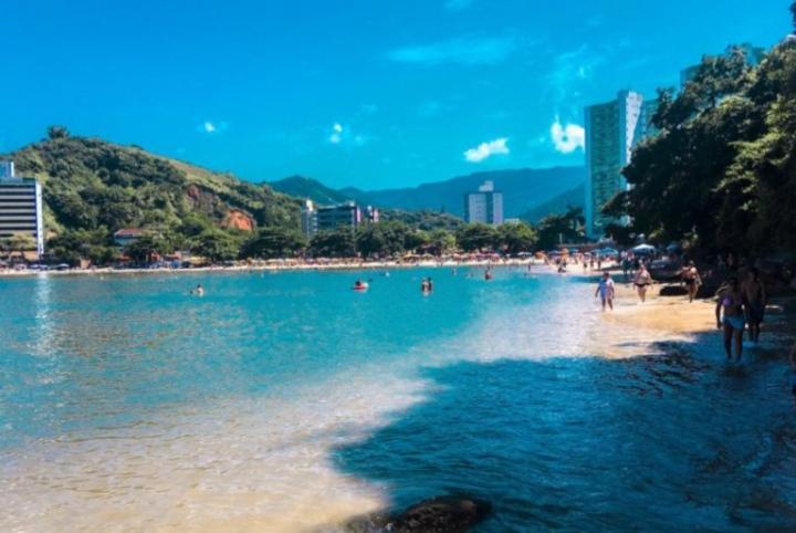 Apartamento Dona Frida Prainha com WiFi recém reformado Caraguatatuba Esterno foto
