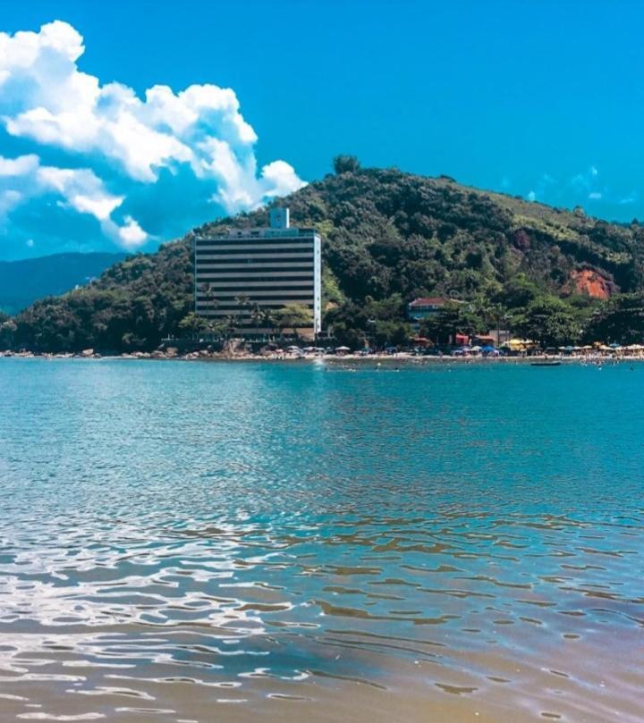Apartamento Dona Frida Prainha com WiFi recém reformado Caraguatatuba Esterno foto